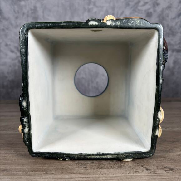 Golf Bag Tissue Box Cover Resin 3D Golf Decor - Picture 8 of 9